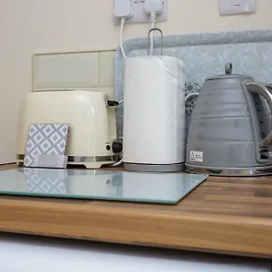 Luxury Burgess Close To Soton General Hospital Apartment